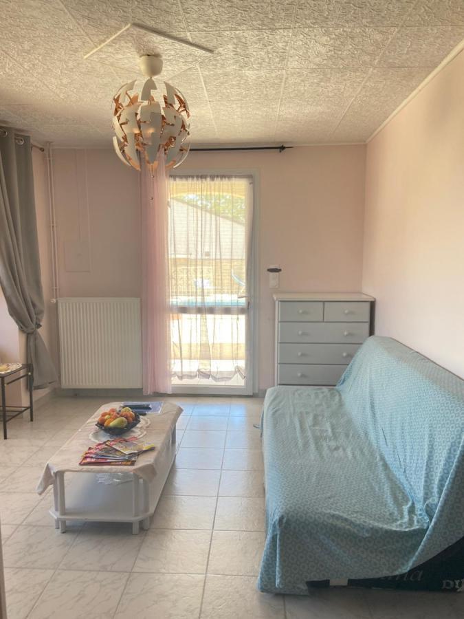Gite Esprit Etape Saint-Barthélemy-de-Vals 외부 사진